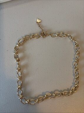 Classic Gold Knot Link Necklace for Women